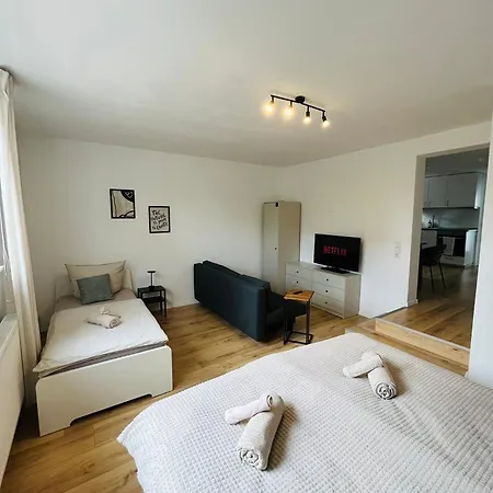 Overnight No2 - Studio, Kueche, Netflix Apartment *